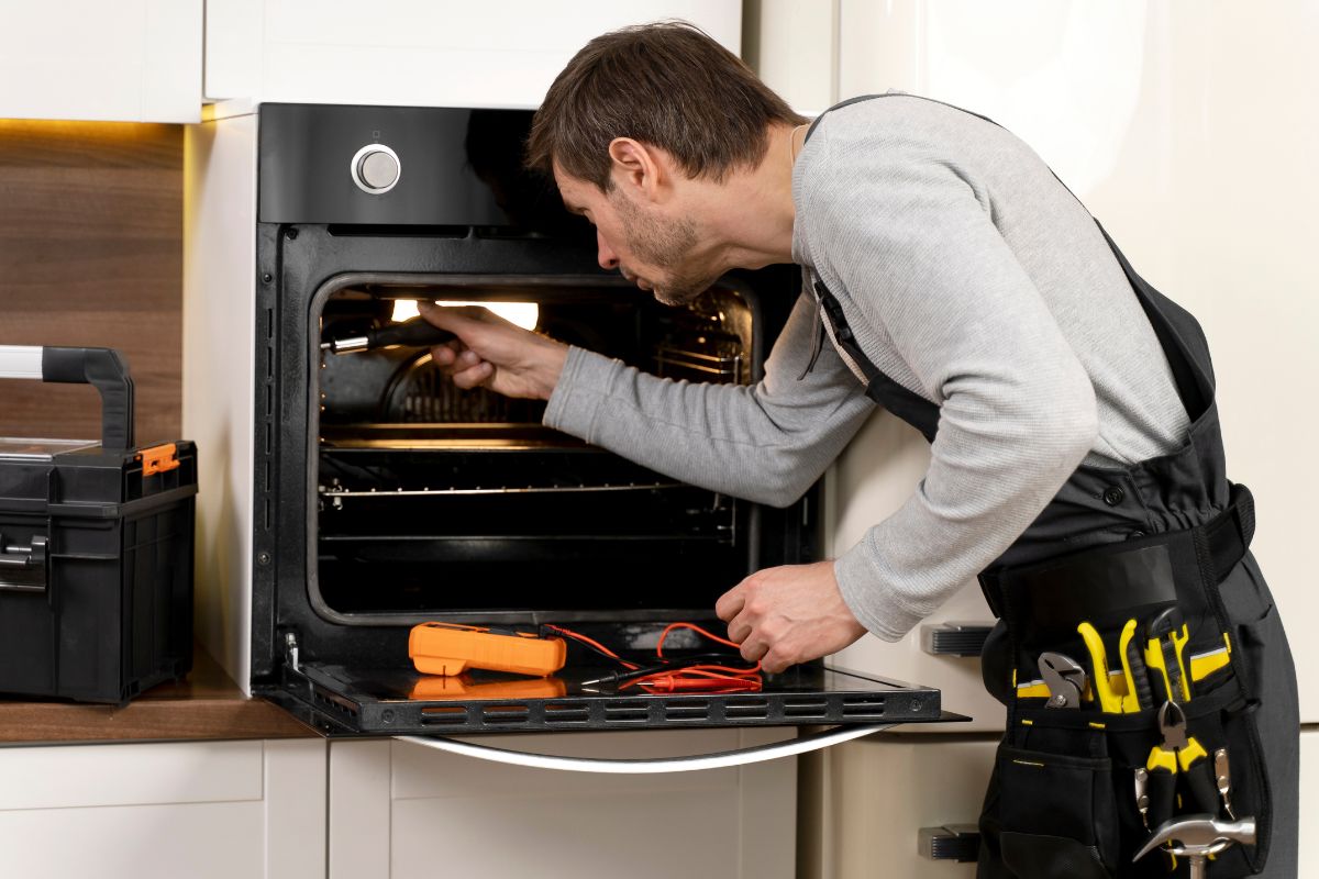 Blomberg Oven Repair in Toronto